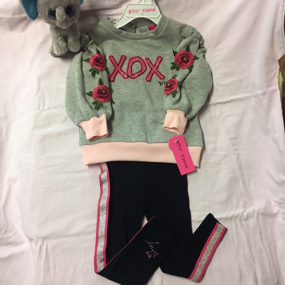 Betsey Johnson Girl’s XOX Sweater/Legging 2piece set, 18m, grey/black/diff.pinks